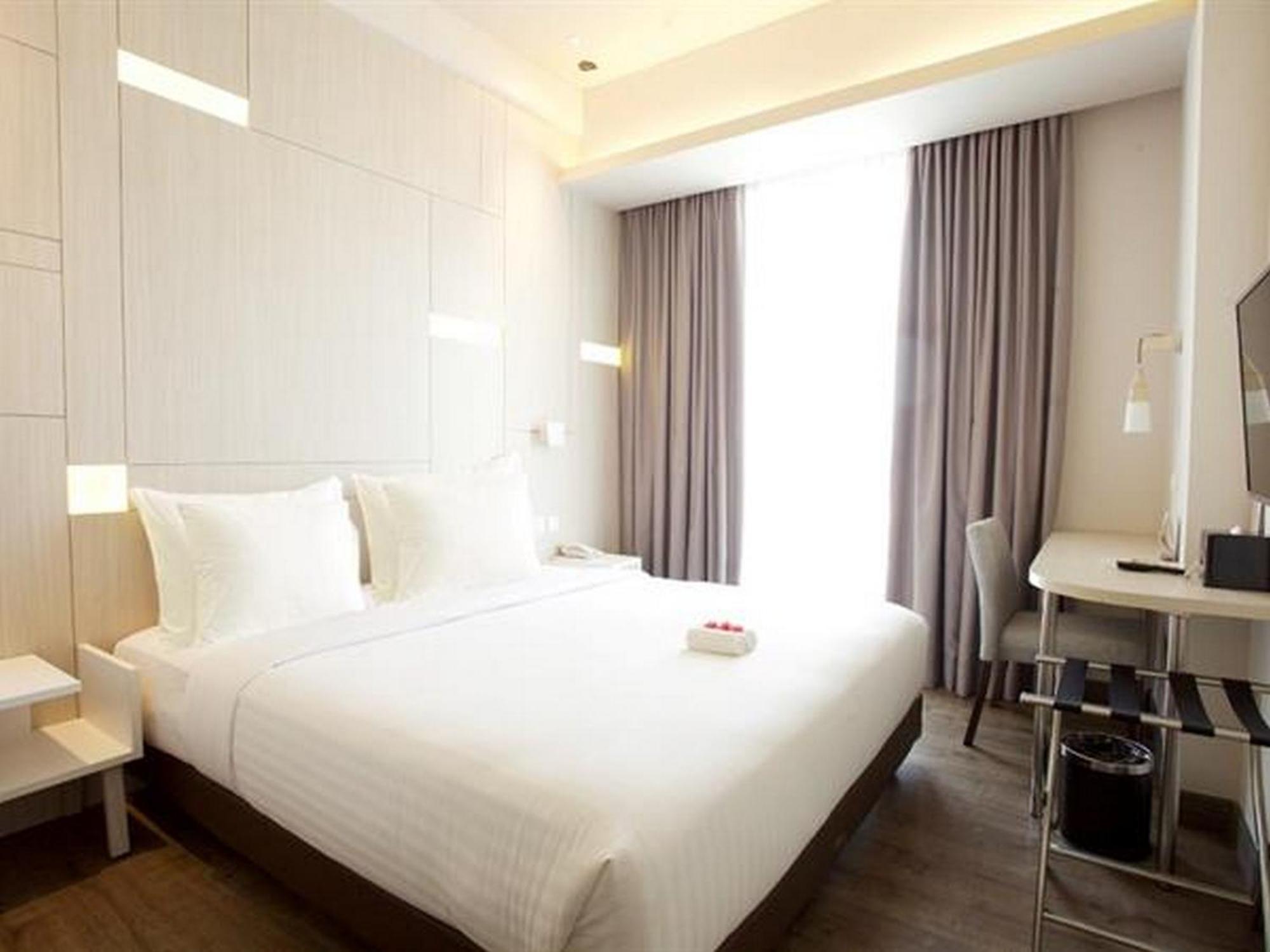 Swiss-Belinn سيكارانغ المظهر الخارجي الصورة